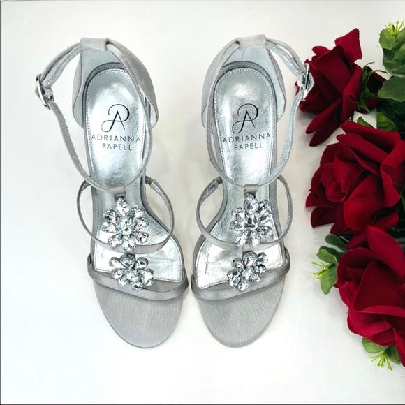 Adrianna Papell Daphne Stiletto Sandal Size 6 Silver Satin & Leather Embellished - Picture 15 of 16
